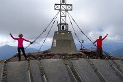 85 Croce di vetta del Pizzo Tre Signori (2554 m)